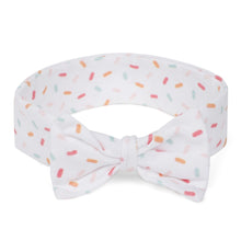 Load image into Gallery viewer, Snuggle and Shine Gift Box