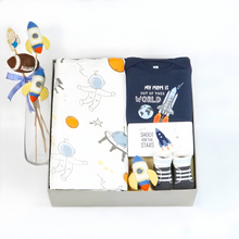 Load image into Gallery viewer, Mommy&#39;s Little Star Gift Box
