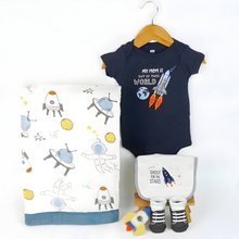 Load image into Gallery viewer, Mommy&#39;s Little Star Gift Box
