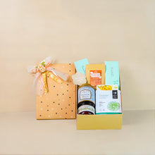 Load image into Gallery viewer, Mom-to-Be Bliss Box
